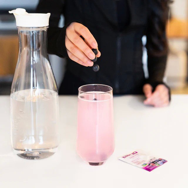 Ener-Life Ener-C-Multivitamin Drink Mix-1,000 mg-Vitamin C-Sugar Free-Mixed Berry-30 Count 5.78 oz(163.8 g) Powder